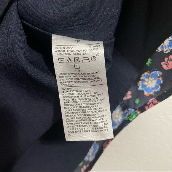 Banana Republic Blouse Tank Floral Sleeveless Navy Blue Womens XS - Picture 7 of 14